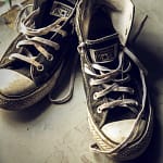 high top tennis shoes